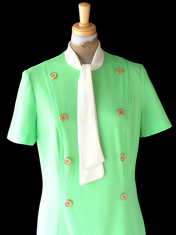 ヨーロッパ古着 ロンドン買い付け 70年代製 ライムグリーン X ホワイト ボウタイ ドロップウェスト ワンピース 22OM310