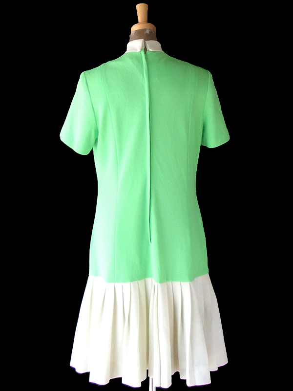 ヨーロッパ古着 ロンドン買い付け 70年代製 ライムグリーン X ホワイト ボウタイ ドロップウェスト ワンピース 22OM310