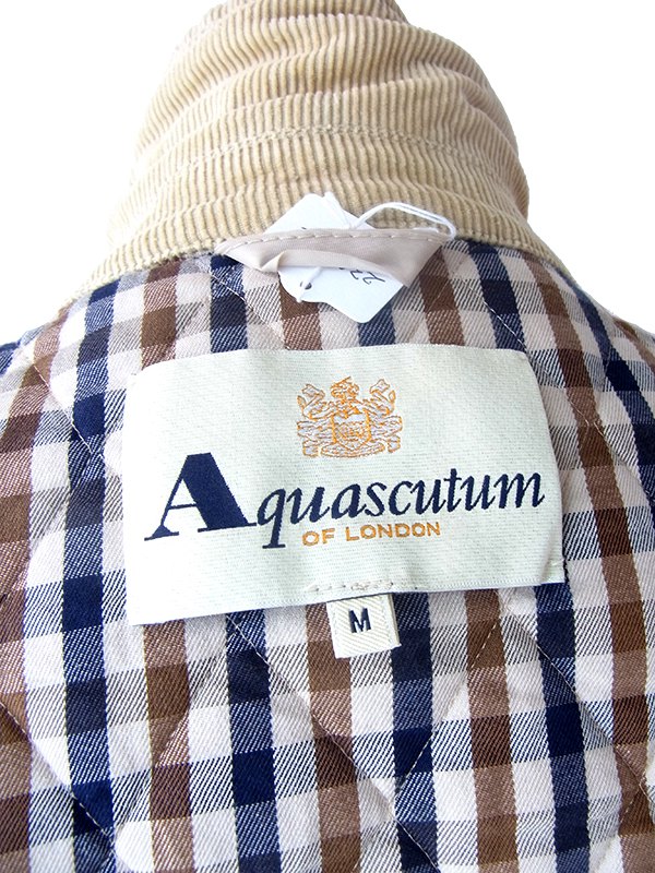 ヨーロッパ古着 Aquascutum アクアスキュータム イタリア製 キャメルブラウン X 裏地チェック柄 キルティングハーフコート 23BS002