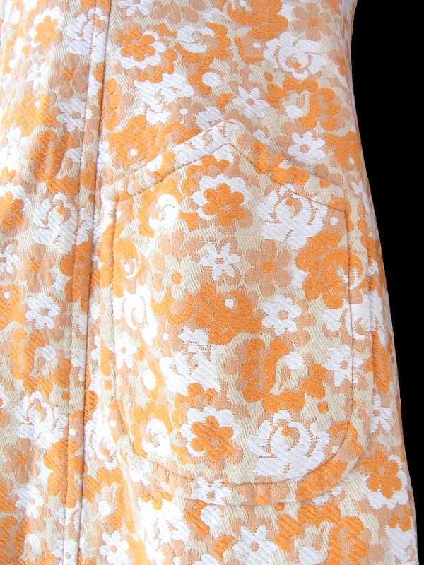 ヨーロッパ古着 フランス買い付け 60年代製 ライトベージュ X オレンジ・ホワイト 花柄織り ワンピース 23FC002