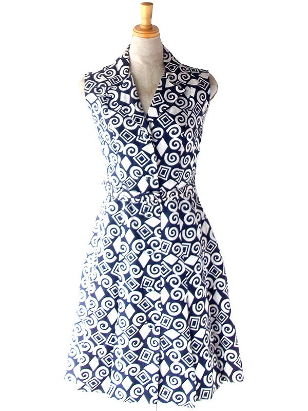 ヨーロッパ古着 70年代フランス製 モノトーン X レトロ柄 ベルト付き ヴィンテージ ワンピース 23FC017