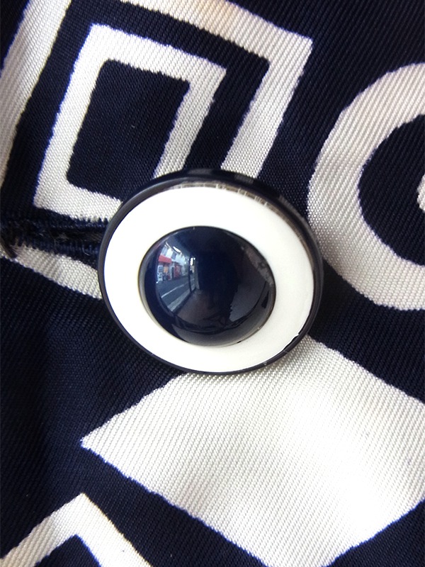 ヨーロッパ古着 70年代フランス製 モノトーン X レトロ柄 ベルト付き ヴィンテージ ワンピース 23FC017