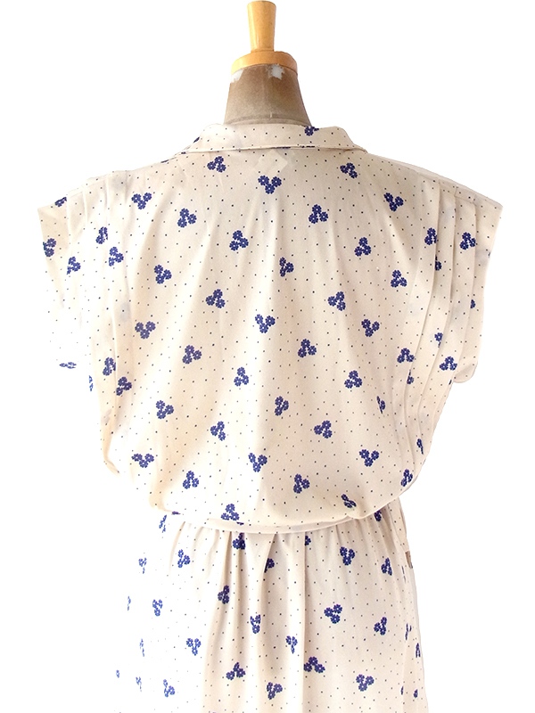 ヨーロッパ古着 70年代フランス製 アイボリー X ブルー ドット・花柄 ヴィンテージ ワンピース 23FC019