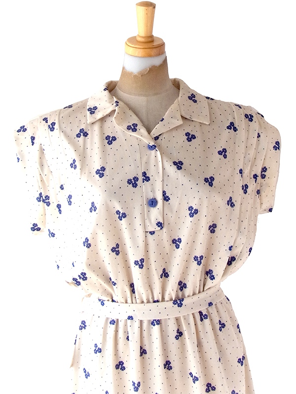 ヨーロッパ古着 70年代フランス製 アイボリー X ブルー ドット・花柄 ヴィンテージ ワンピース 23FC019