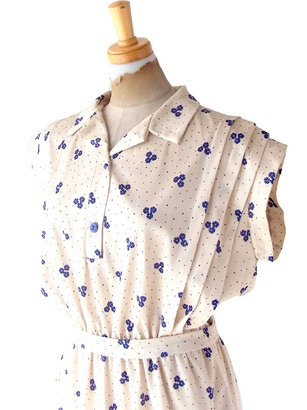 ヨーロッパ古着 70年代フランス製 アイボリー X ブルー ドット・花柄 ヴィンテージ ワンピース 23FC019
