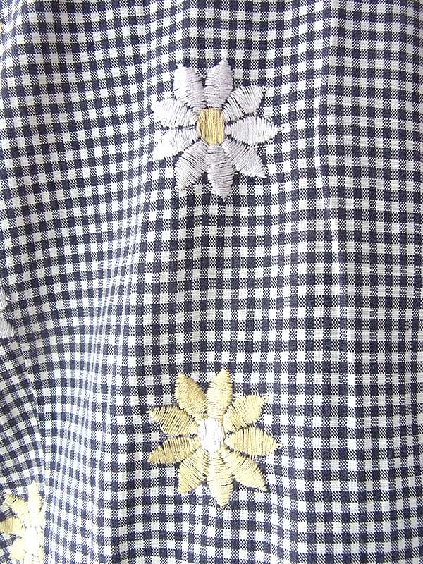 ヨーロッパ古着 フランス買い付け 60年代製 ギンガムチェック X ホワイト・イエロー 花柄刺繍 ヴィンテージ ワンピース 23FC020