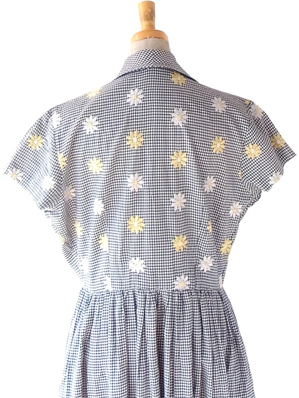 ヨーロッパ古着 フランス買い付け 60年代製 ギンガムチェック X ホワイト・イエロー 花柄刺繍 ヴィンテージ ワンピース 23FC020