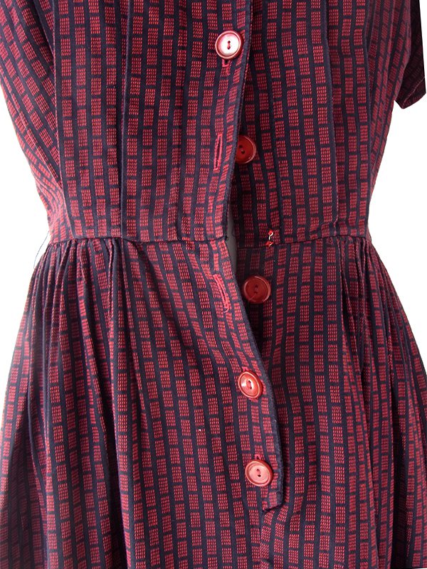 ヨーロッパ古着 70年代フランス製 レッド X ブラック レトロ柄 ヴィンテージ ワンピース 23FC100