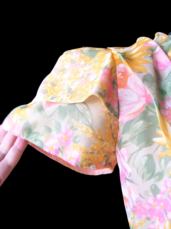 ヨーロッパ古着 フランス買い付け 70年代製 絵画のような花柄プリント カシュクール ワンピース 23FC129