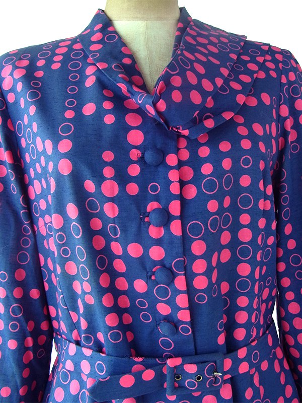 ヨーロッパ古着 フランス買い付け 60年代製 ネイビー X レッド 水玉 共布ベルト付き ヴィンテージ ワンピース 23FC309