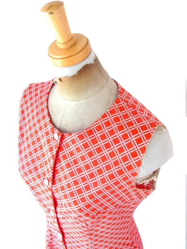 ヨーロッパ古着 フランス買い付け 60年代製 レッド X ホワイト ロープ柄 ヴィンテージ ワンピース 24FC012