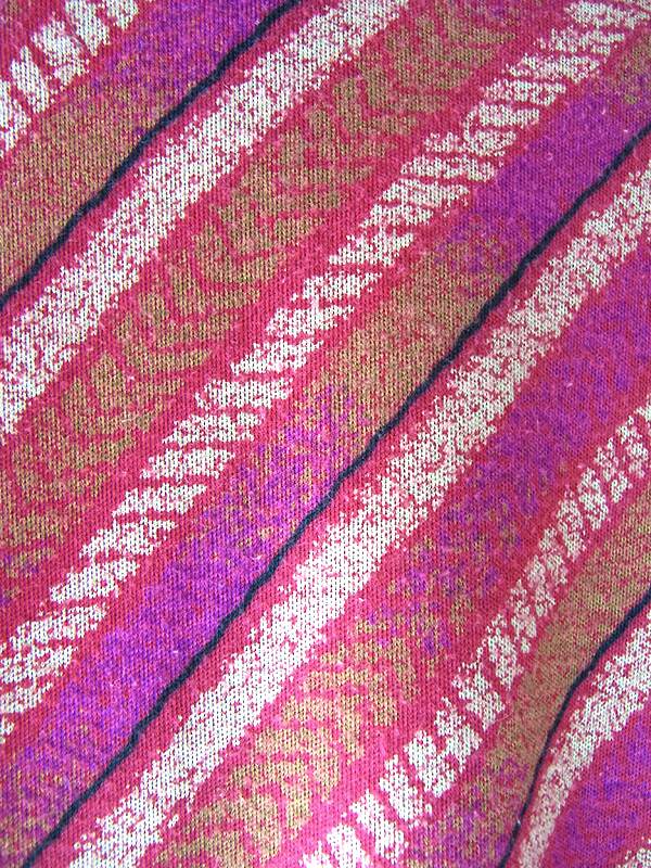 ヨーロッパ古着 フランス買い付け 70年代製 パープル X ゴールド 襟元リボン ヴィンテージ ワンピース 24FC411