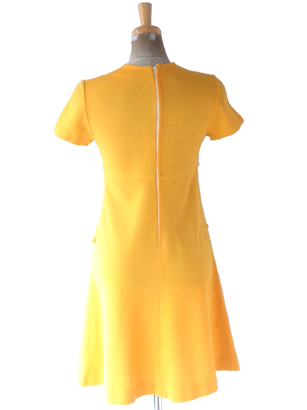 ヨーロッパ古着 ロンドン買い付け 70年代製 イエロー X シームデザイン ポケット付き ヴィンテージ ワンピース 24OM007