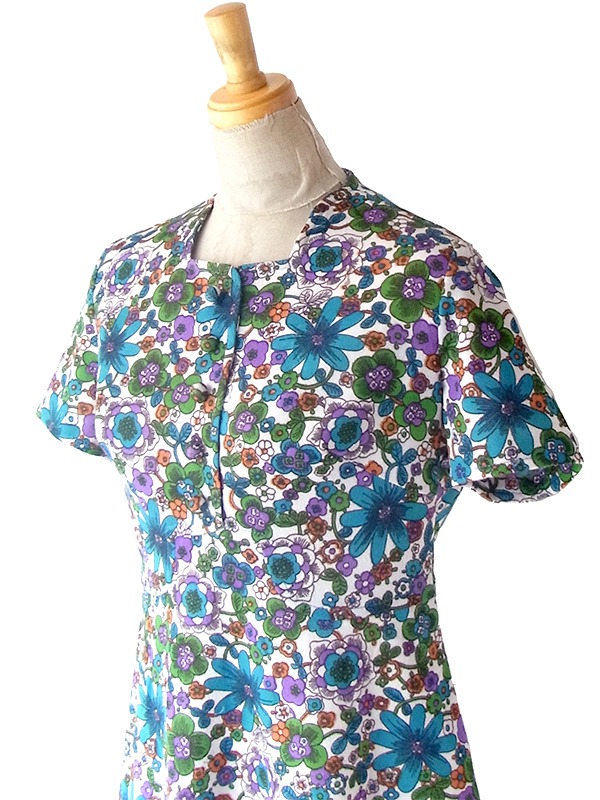 ヨーロッパ古着 ロンドン買い付け 70年代製 ホワイト X カラフル 花柄 ヴィンテージ ワンピース 24OM101