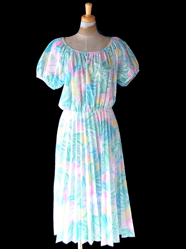 送料無料】70年代フランス製 パステルカラー水色 X カラフル花柄