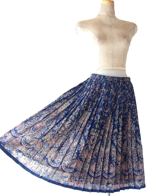 ヨーロッパ古着 70年代フランス製 ネイビー X 花柄プリント 総プリーツ ヴィンテージ スカート 25FC108