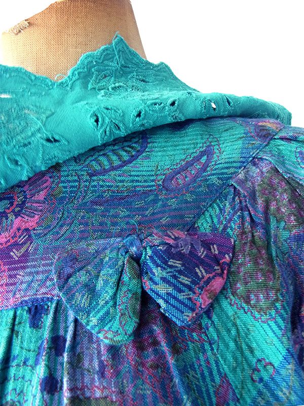 ヨーロッパ古着 フランス買い付け 60年代製 ターコイズブルー X パープル 花柄 レース襟 ヴィンテージ ワンピース 25FC111