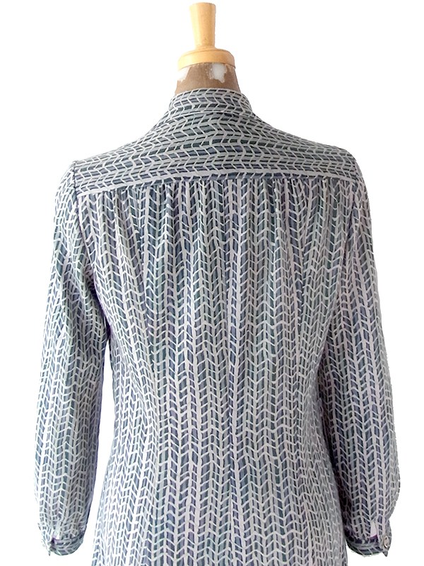 ヨーロッパ古着 60年代フランス製 グレイ X スレート ヘンリボーン柄 ヴィンテージ ワンピース 25FC203