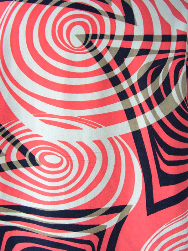 ヨーロッパ古着 フランス買い付け 70年代製 オレンジ X ゴールド・ブラック・ベージュ サイケ柄 ヴィンテージ トップス 25FC210