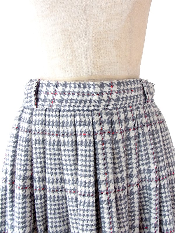 ヨーロッパ古着 フランス買い付け 60年代製 グレイ X レッドステッチ 千鳥格子 ヴィンテージ スカート 25FC212