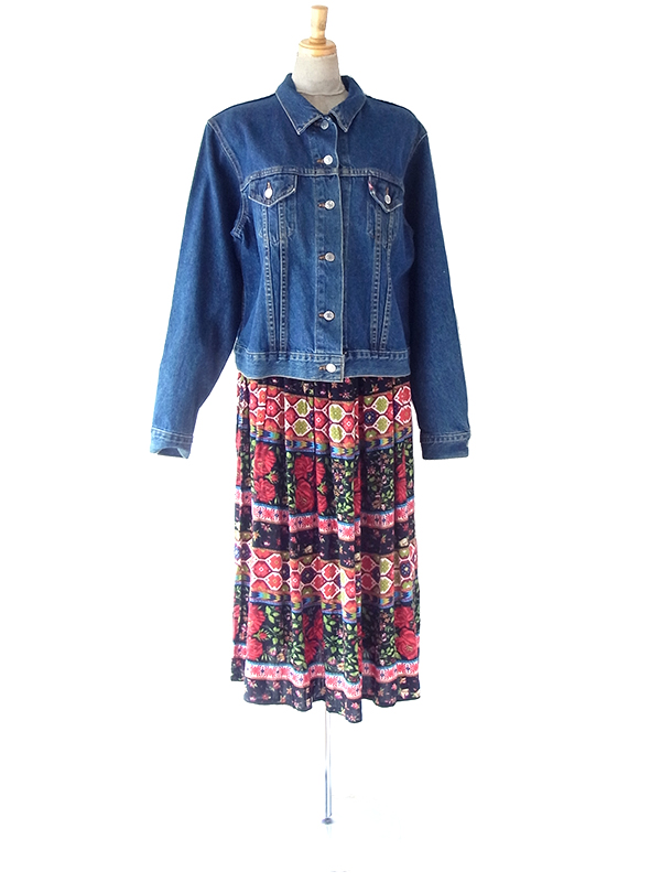 ヨーロッパ古着 イタリア製 UNITED COLORS OF BENETTON カラフル 花柄 プリーツ スカート 25FC213