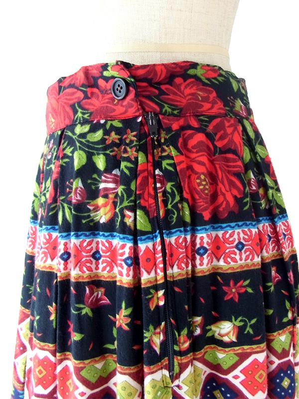 ヨーロッパ古着 イタリア製 UNITED COLORS OF BENETTON カラフル 花柄 プリーツ スカート 25FC213