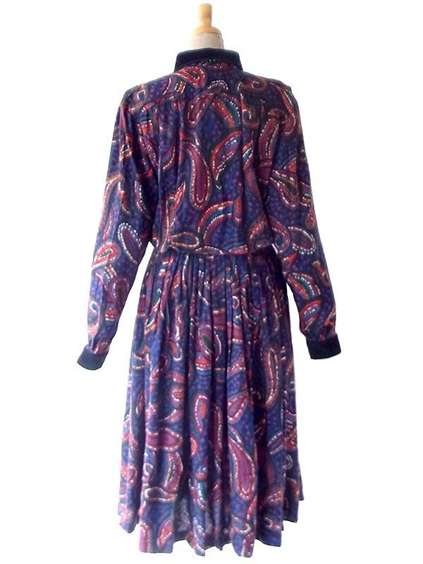 送料無料】70年代フランス製 ネイビー X ペイズリー柄 ベルベット