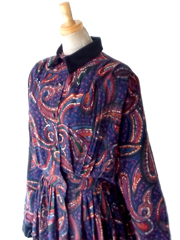 【送料無料】70年代フランス製 ネイビー X ペイズリー柄 ベルベットカラー ギャザー ヴィンテージ ワンピース 26FC003【ヨーロッパ古着】