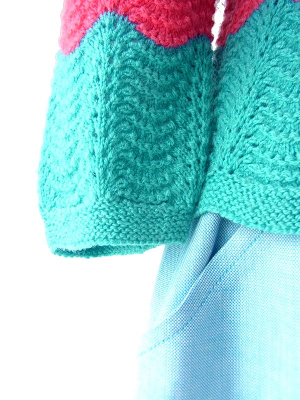 【送料無料】フランス買付け ターコイズブルー X ピンク スカラップ柄 バックファスナー ウール ニット トップス 26FC009【ヨーロッパ古着】