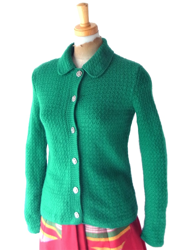 ヨーロッパ古着 フランス買付け 70年代製 刻印入りシルバーボタン 鹿の子編み風 ウール カーディガン 26FC010