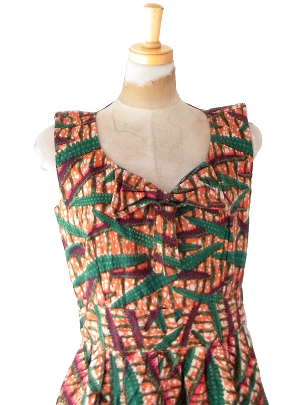 【送料無料】60年代フランス製 オレンジ&times;グリーン 総柄 大きなリボン ヴィンテージ ワンピース 26FC102【ヨーロッパ古着】