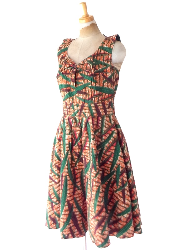 【送料無料】60年代フランス製 オレンジ&times;グリーン 総柄 大きなリボン ヴィンテージ ワンピース 26FC102【ヨーロッパ古着】