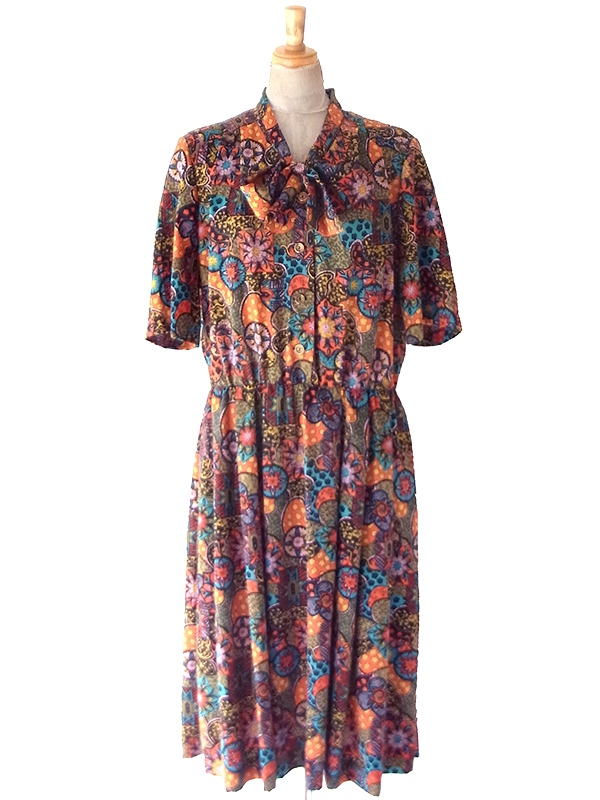 【送料無料】フランス買付け 70年代製 カラフル サイケ調タイル・ミニプリント ボウタイ ワンピース 26FC107【ヨーロッパ古着】