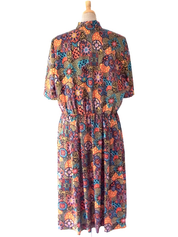 【送料無料】フランス買付け 70年代製 カラフル サイケ調タイル・ミニプリント ボウタイ ワンピース 26FC107【ヨーロッパ古着】
