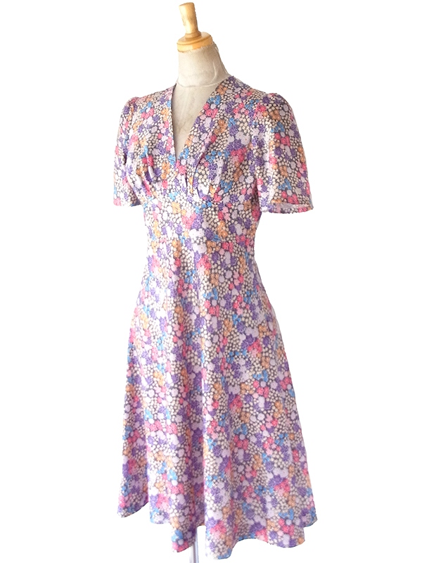 【送料無料】70年代フランス製 ネイビー×カラフル 花柄 ヴィンテージ ワンピース 26FC112【ヨーロッパ古着】