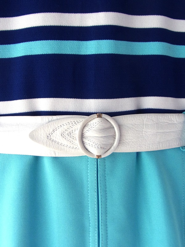 【送料無料】フランス買付け 70年代製 マリンボーダー X ベルト付き 生地切り返し ワンピース 26FC121【ヨーロッパ古着】