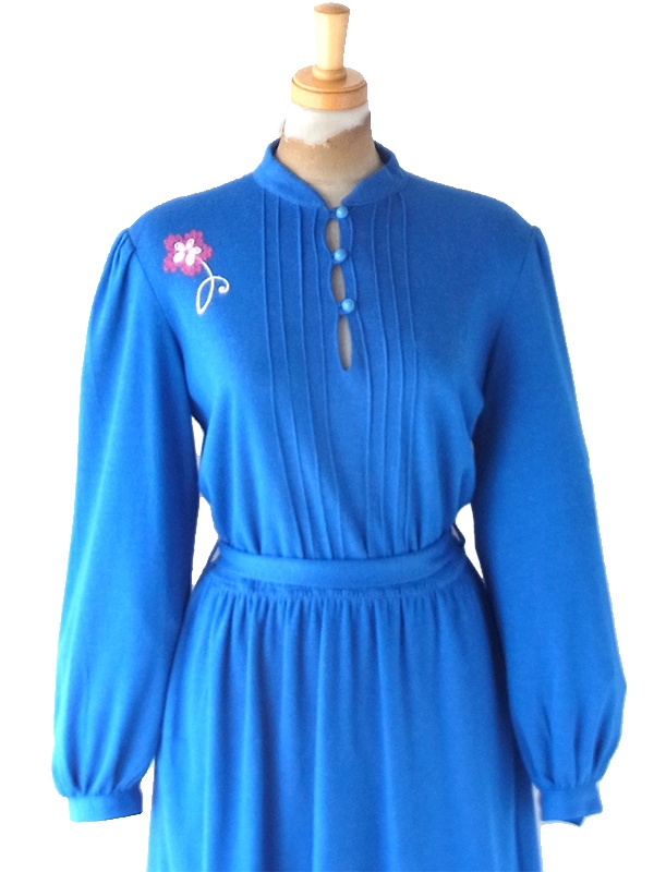 【送料無料】フランス買付け 70年代製 コバルトブルー X 花柄モチーフ刺繍 ピンタック ワンピース 26FC401【ヨーロッパ古着】