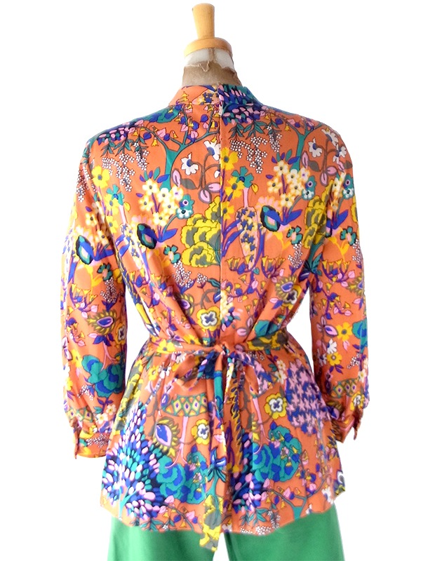 【レトロ古着】70年代製 オレンジ×サイケ花柄 スタンドカラー ヴィンテージ 長袖チュニック 26ID056【おとなかわいい】