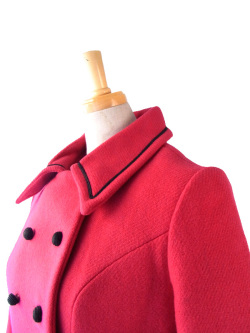 スウィンギン・ロンドンなカラーリングとデザインが最高にキュートな６０年代製コートジャケット