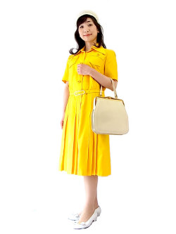 希少美品☆昭和レトロ　 ヴィンテージ イエロー ワンピース 2ポケット zzy4323b3784_l_a004.jpg