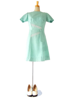 ロンドン買付　ヴィンテージ　ワンピース　ヨーロッパ古着