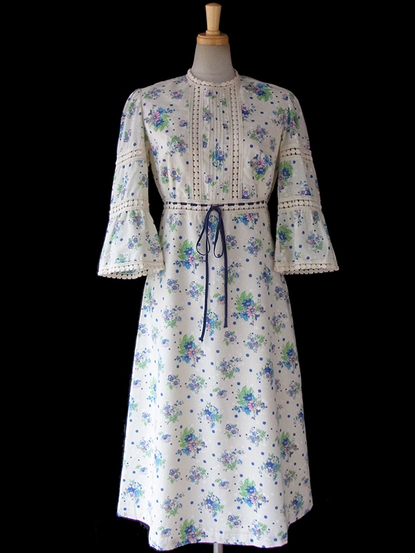 ヨーロッパ古着 フランス買い付け 60年代製 クリーム色 X カラフル花柄 レーステープ ヴィンテージ ワンピース 16FC004