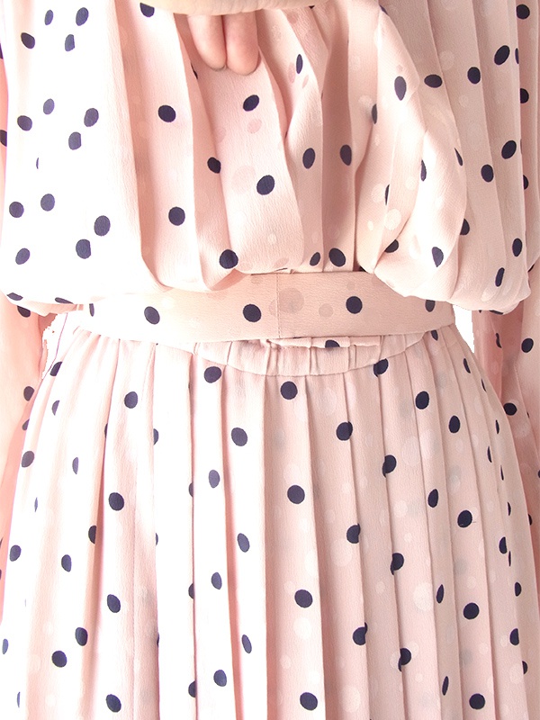ヨーロッパ古着 ロンドン買い付け 60年代製 ピンク X ブラック 水玉 共布ベルト付き ヴィンテージ ドレス OD241